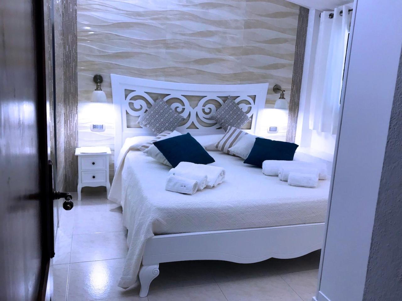 Villa Mica La Maddalena  Zewnętrze zdjęcie